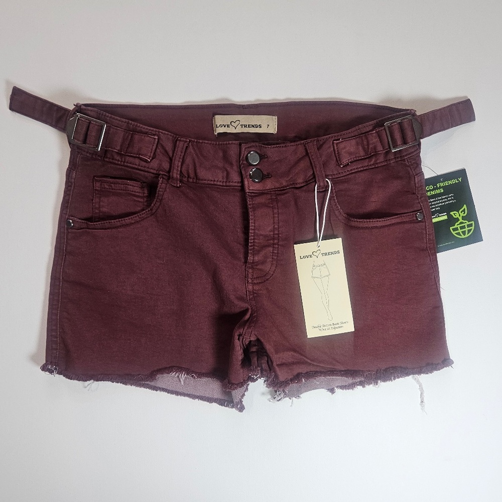 Love Trends Shorts Juniors 7‎ Burgundy Coquette Button Waist Adjusters Raw Hem